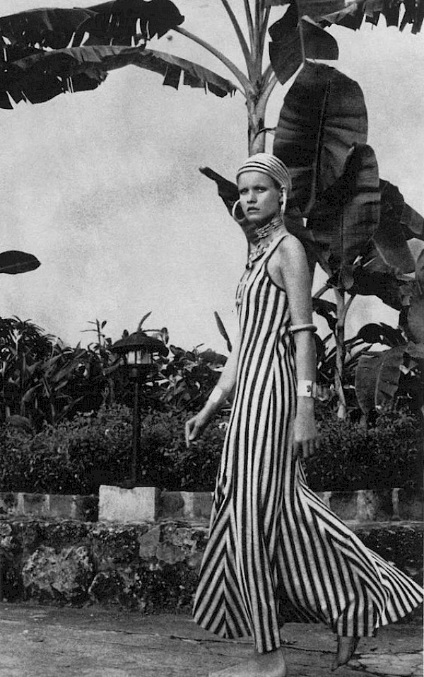 Vintage Vogue 1971 Puerto Rico b&w fashion photography timeless Vogue inspo textures body timeless moss bruce weber lindbergh newton avedon demarchelier meisel doisneau Alaia Chanel YSL vintage